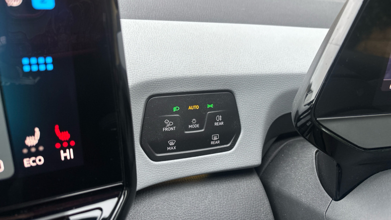 Volkswagen ID.3 150kW Family Pro Performance 58kWh 5dr Auto Electric Hatchback